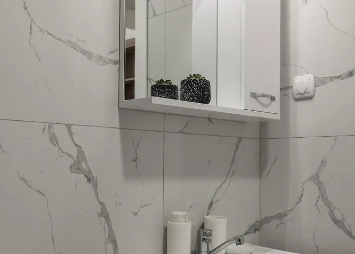 Centrally Located Cozy Do Apartment